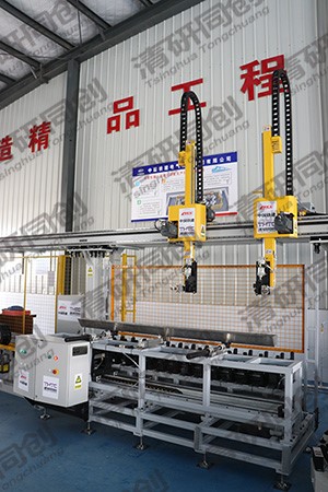 04、桁架机械手+捆包系统.jpg 04、桁架机械手+捆包系统.jpg